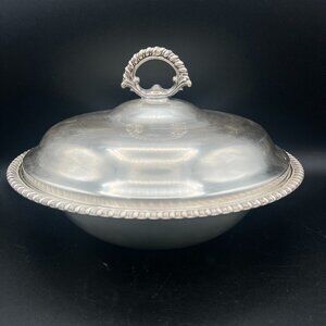 Vintage 1960s W.M. Rogers Silver Plated Covered Serving Dish